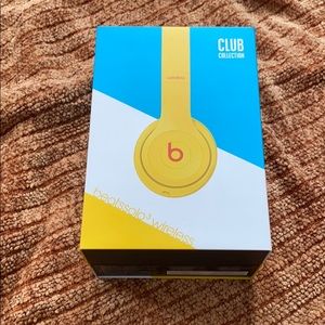 Beats Wireless Solo 3 Club Collection!